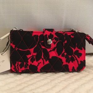 Vingate Vera Bradley Smartphone Wristlet New With Tags